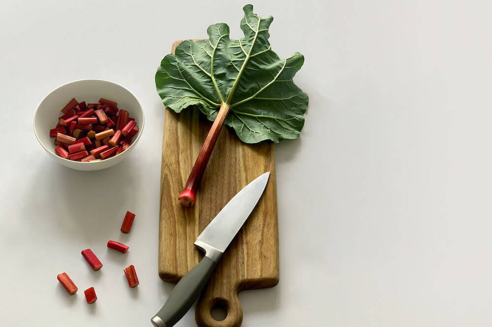 Is rhubarb good for diabetes?